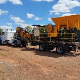 CONJUNTO DE BRITAGEM E REBRITAGEM